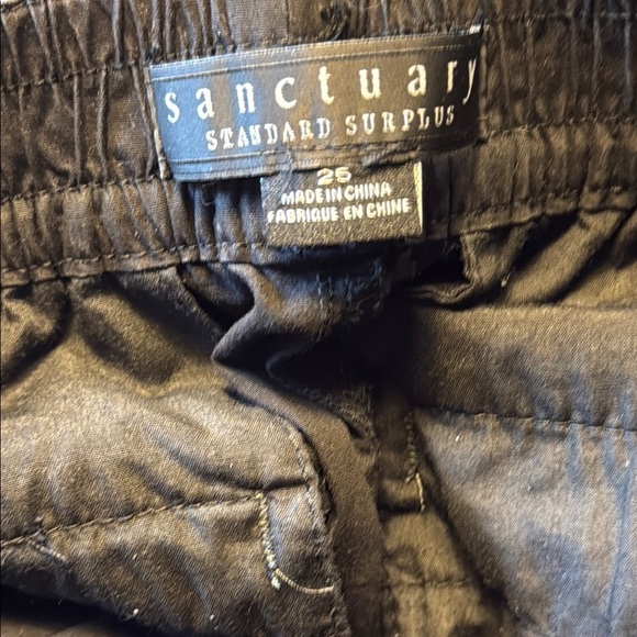 Sanctuary standard surplus size 25 shorts in excellent use condition - Picture 3 of 4